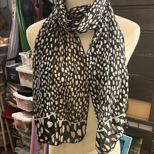 Black & White Spot Pattern Sheer Scarf - Women Accessories